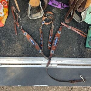 Beaded horse take set